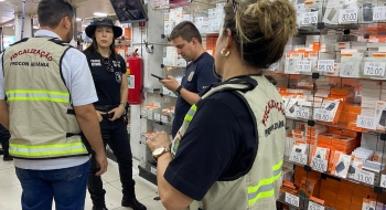 Ação no camelódromo apreende mais de 1,2 mil produtos irregulares 